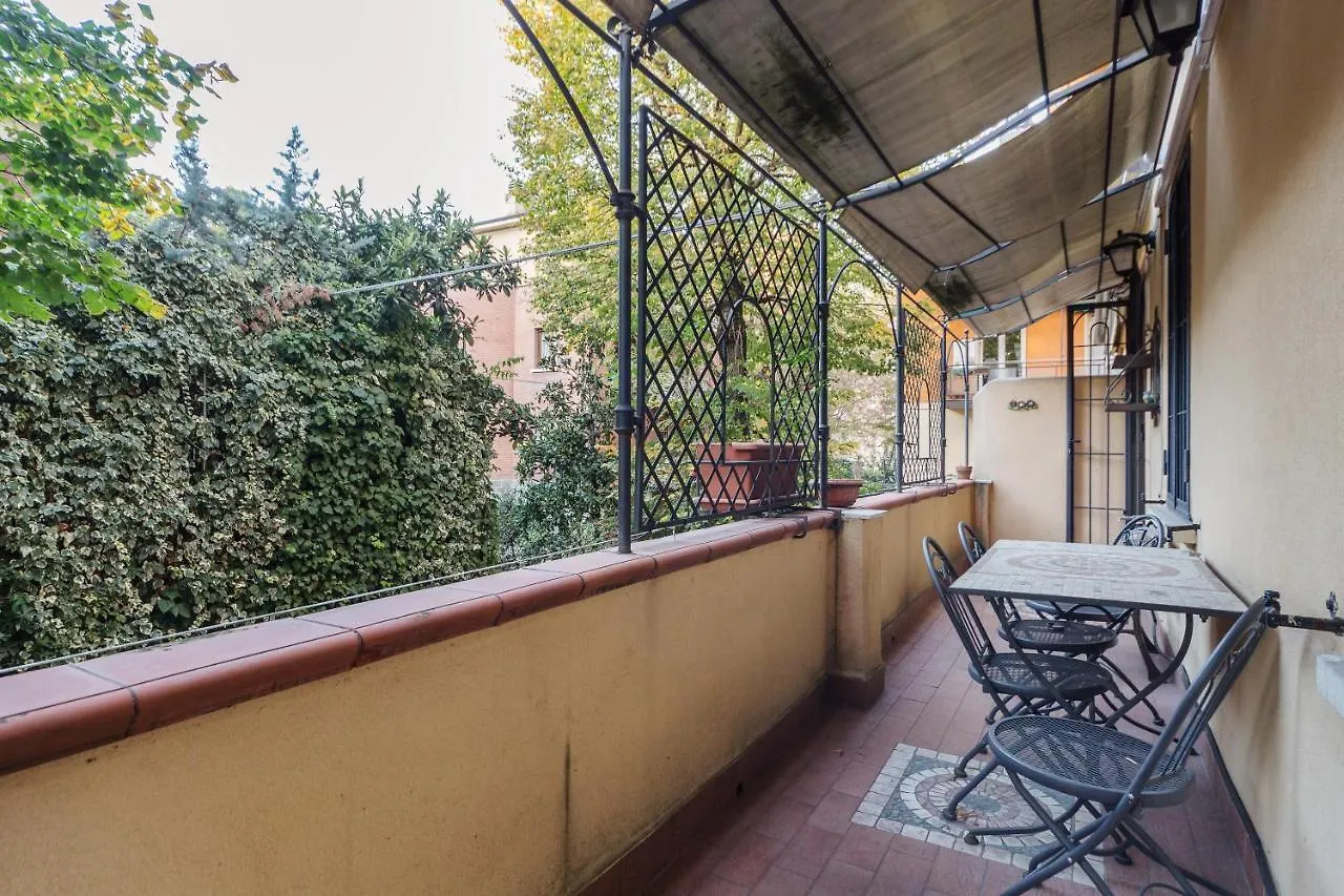Secret Garden Apartment Bologna