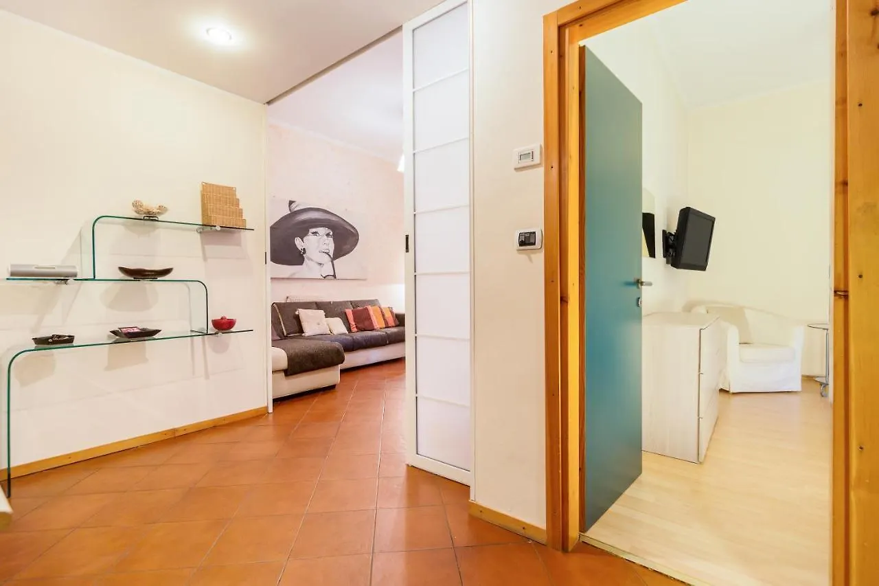 Secret Garden Apartment בולוניה 0*,  איטליה