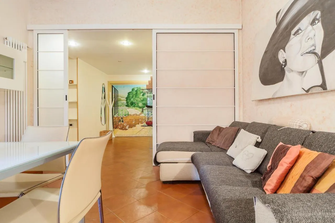 Secret Garden Apartment בולוניה