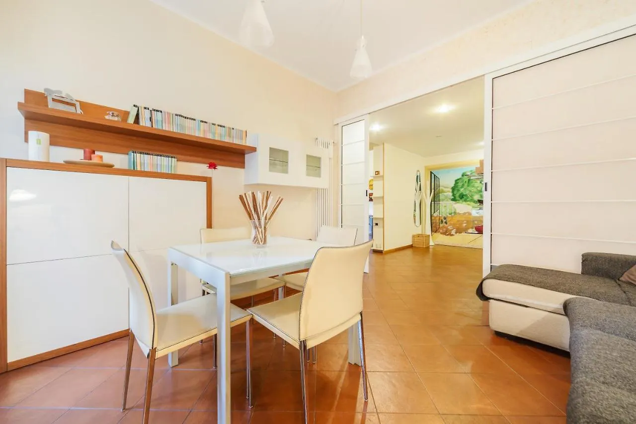 Secret Garden Apartment בולוניה 0*,
